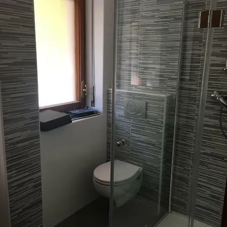 Capricorn Nuvoloni Apartment